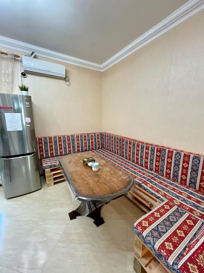 Hostel Podushka Derbent Buitenkant foto